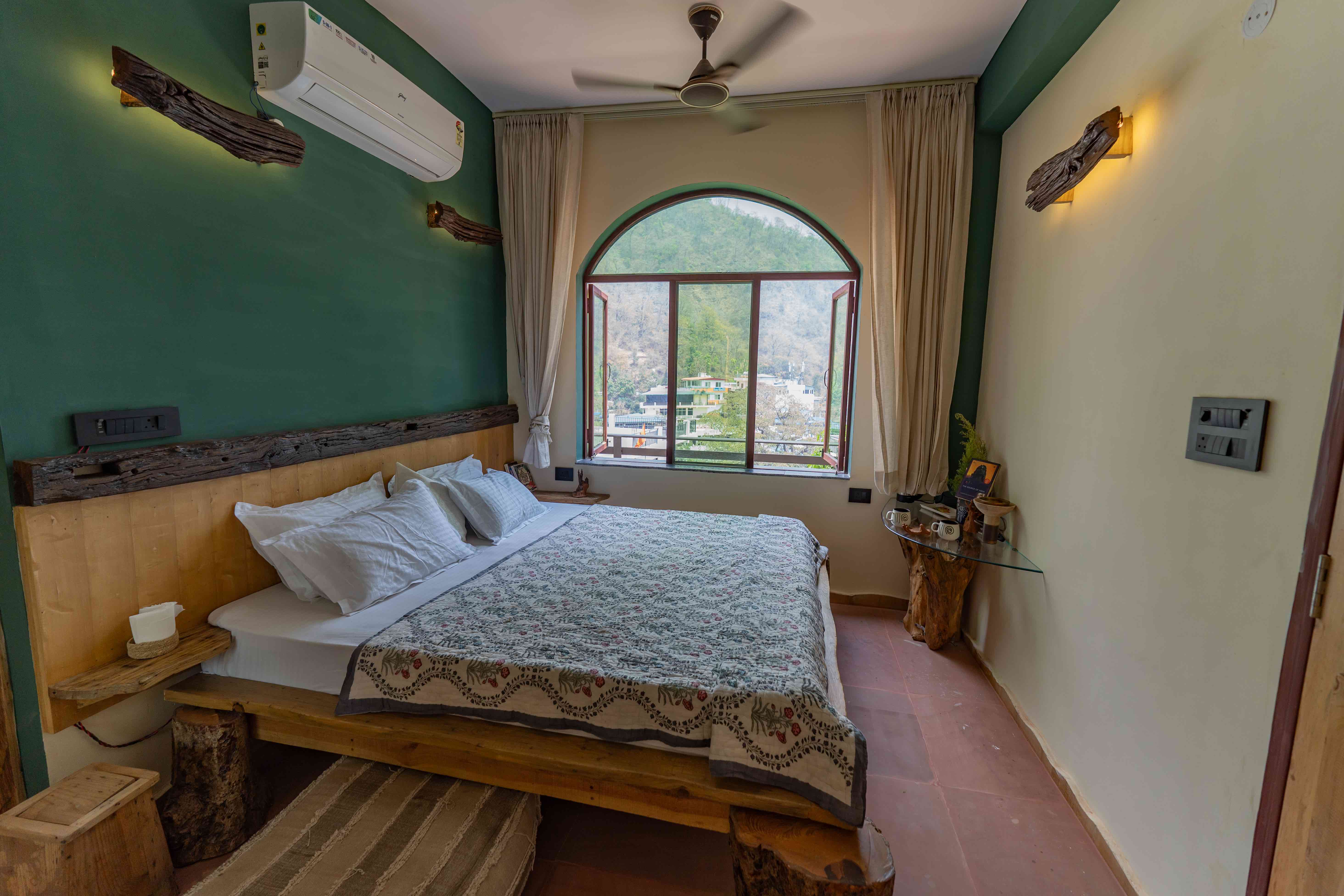 Yoga & Wellness retreat - Sunrise Sky Room