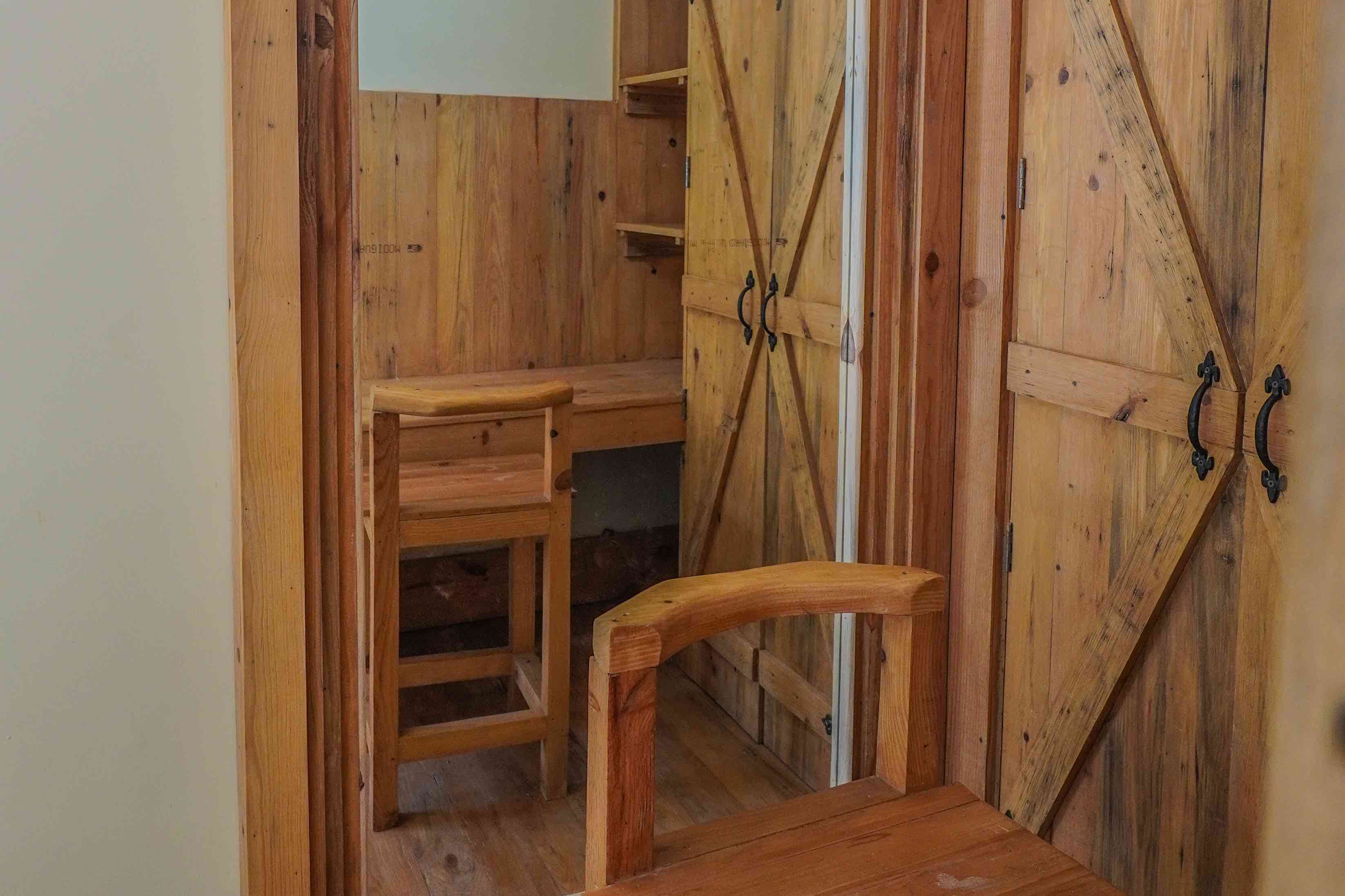 Yoga & Wellness retreat - Mountain View Terrace Room — photo 12